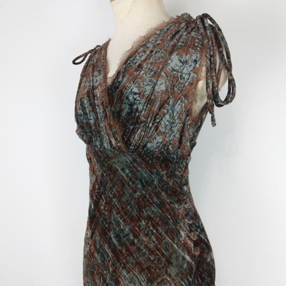 Peruvian Connection Boho Velvet Dress - Picture 6 of 11